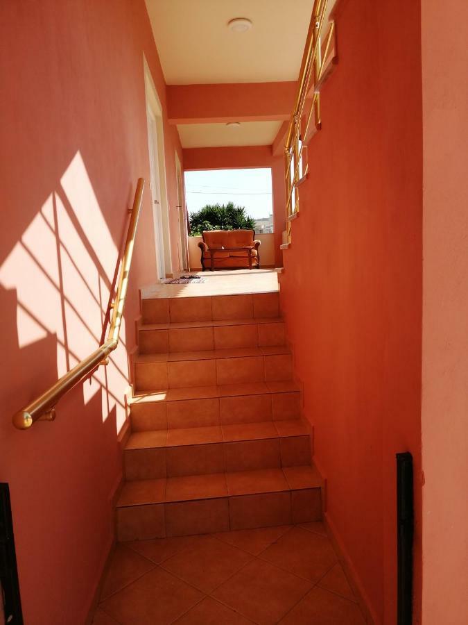 Helen'S House Daire Ksamil Dış mekan fotoğraf