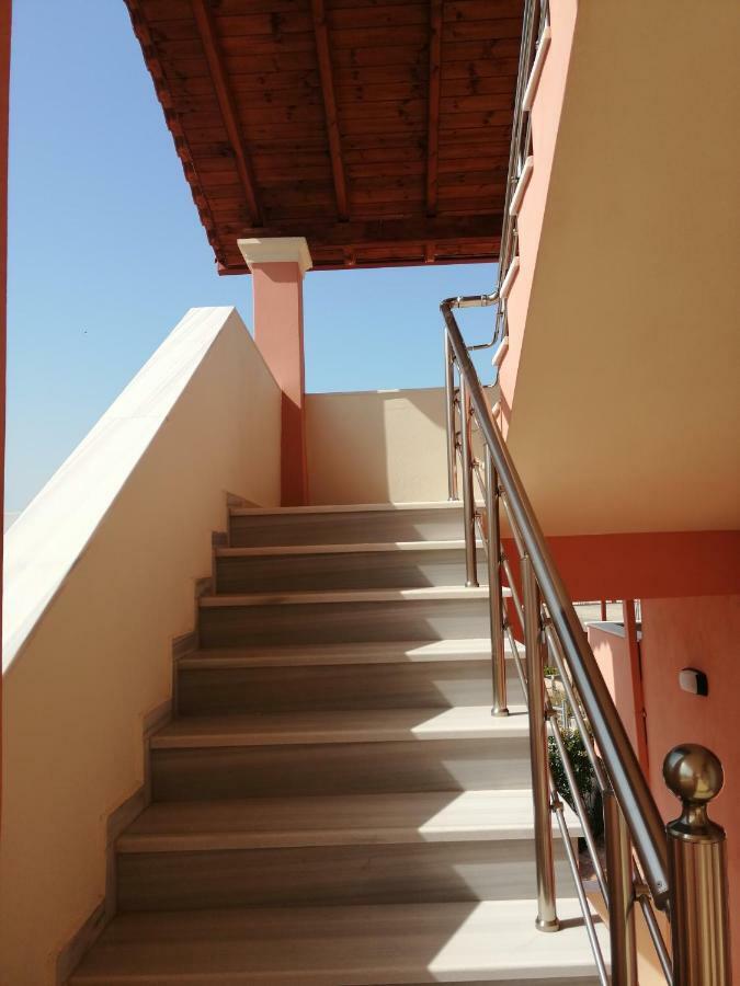 Helen'S House Daire Ksamil Dış mekan fotoğraf